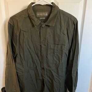 Abercrombie & Fitch Men's Button up Linen Army Green Shirt Men's Size Medium
